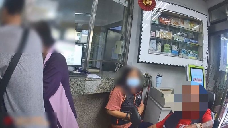 港灣新聞網 / 150元蒜頭變60萬!老翁險遭「海關詐騙」 鼓山警火速阻詐