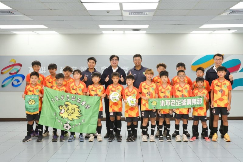 港灣新聞網 / 高雄產業轉型再加速!營利銷售額增1.36兆元 陳其邁布局半導體、AI與亞灣新動能