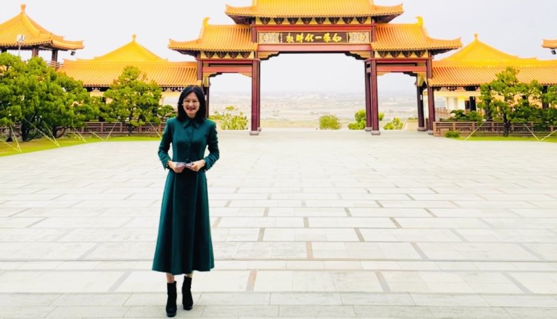 港灣新聞網 胡一鳳老師專欄 /貫古通今,回到心裡的家——從九天玄女、孔子到AI/SI時代的自我教育